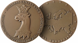 PROVEMA nagrodzona Medalem Europejskim 2020 BIZNES, Finanse - Polski fintech Provema po raz pierwszy został uhonorowany Medalem Europejskim, przyznawanym przez Business Centre Club. To prestiżowe wyróżnienie przyznawane jest co roku firmom, które odpowiadają standardom europejskim i świadczą wysokiej jakości usługi.