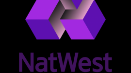Royal Bank of Scotland ogłasza zmianę nazwy na NatWest Group BIZNES, Bankowość - W Polsce, Grupa silnie akcentuje swoją strategię opartą na odpowiedzialności społecznej i budowaniu stabilnych więzi z lokalną społecznością oraz przede wszystkim, na wspieraniu potencjału klientów i pracowników.