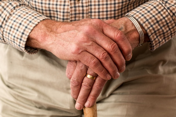 Upadłość konsumencka na starość BIZNES, Finanse - Z najnowszych danych KRD wynika, że rośnie liczba upadłości konsumenckich wśród seniorów.