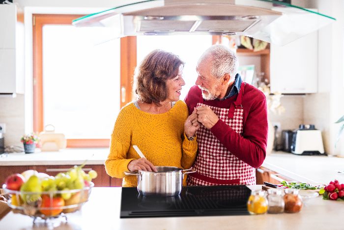 Kuchnia bezpieczna dla seniora – w wysokiej jakości, nowoczesne i niezawodne rozwiązania